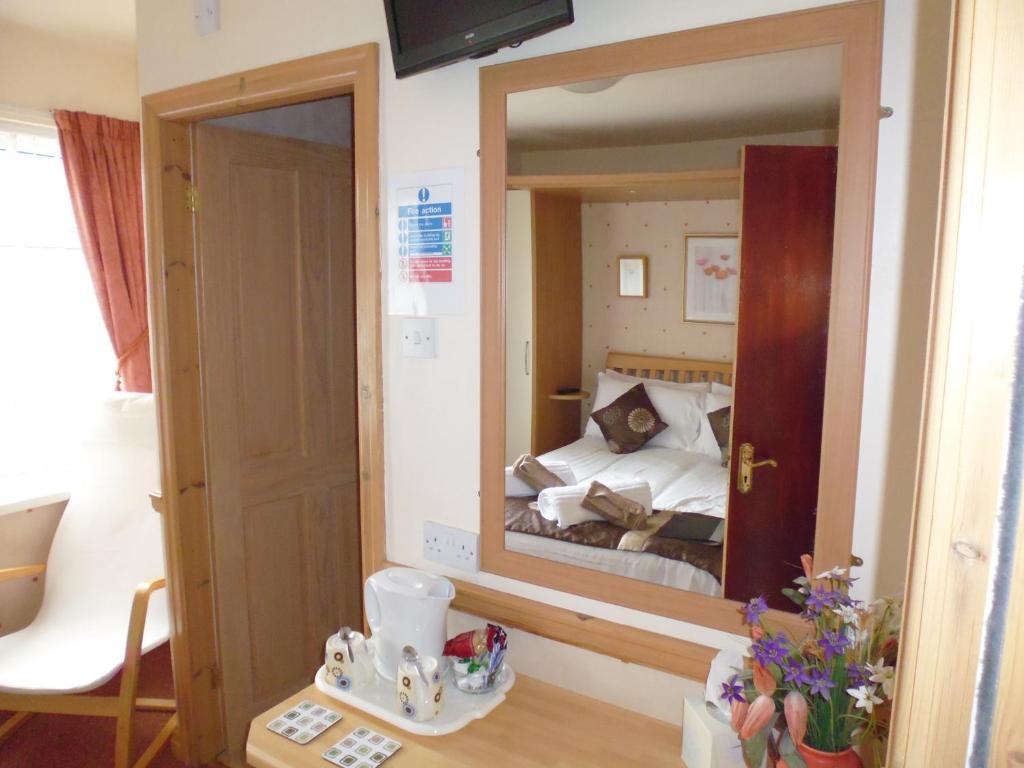 Kingscliff Bed and breakfast Blackpool